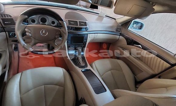 Buy Used Mercedes-Benz 200 White Car in Chorku in Sughd Buy Used Mercedes-Benz 200 White Car in Chorku in Sughd
