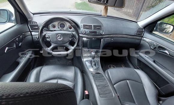 Buy Used Mercedes-Benz 200 Other Car in Dushanbe in Dushanbe Buy Used Mercedes-Benz 200 Other Car in Dushanbe in Dushanbe