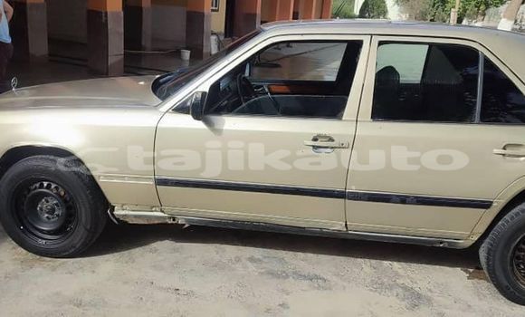 Buy Used Mercedes-Benz E–Class Other Car in Chkalov in Sughd Buy Used Mercedes-Benz E–Class Other Car in Chkalov in Sughd