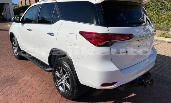Buy Used Toyota Fortuner White Car in Dushanbe in Dushanbe Buy Used Toyota Fortuner White Car in Dushanbe in Dushanbe