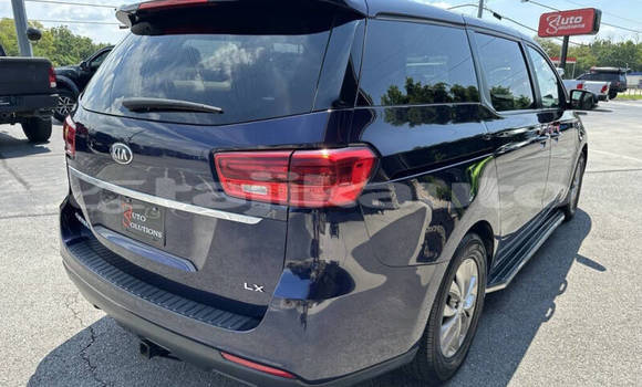 Buy Used Kia Sedona Blue Car in Dushanbe in Dushanbe Buy Used Kia Sedona Blue Car in Dushanbe in Dushanbe