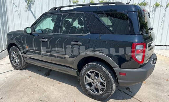 Buy Used Ford Bronco Black Car in Dushanbe in Dushanbe Buy Used Ford Bronco Black Car in Dushanbe in Dushanbe