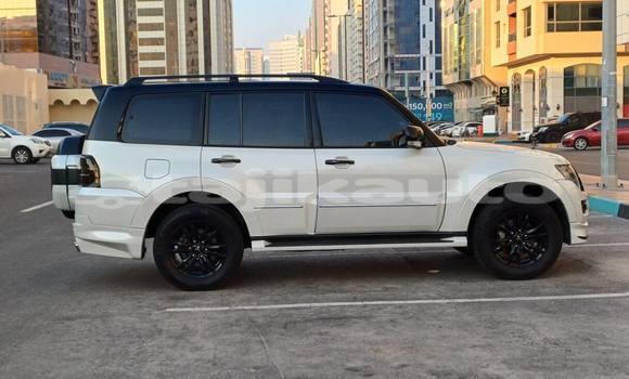 Buy Used Mitsubishi Pajero White Car in Dushanbe in Dushanbe Buy Used Mitsubishi Pajero White Car in Dushanbe in Dushanbe