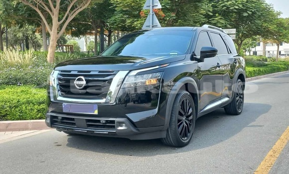 Buy Used Nissan Pathfinder Black Car in Dushanbe in Dushanbe Buy Used Nissan Pathfinder Black Car in Dushanbe in Dushanbe