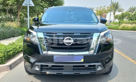 Buy Used Nissan Pathfinder Black Car in Dushanbe in Dushanbe Buy Used Nissan Pathfinder Black Car in Dushanbe in Dushanbe