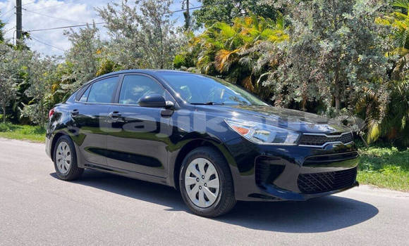 Buy Used Kia Rio Black Car in Dushanbe in Dushanbe