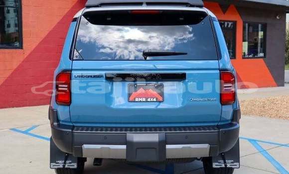 Buy Used Toyota Land Cruiser Other Car in Dushanbe in Dushanbe Buy Used Toyota Land Cruiser Other Car in Dushanbe in Dushanbe