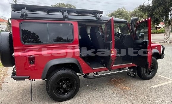 Buy Used Land Rover Defender Red Car in Dushanbe in Dushanbe Buy Used Land Rover Defender Red Car in Dushanbe in Dushanbe
