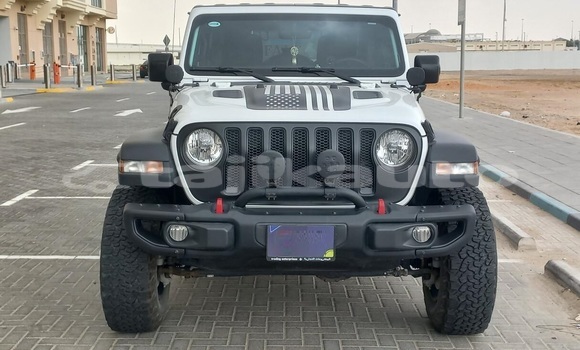 Buy Used Jeep Wrangler White Car in Dushanbe in Dushanbe Buy Used Jeep Wrangler White Car in Dushanbe in Dushanbe