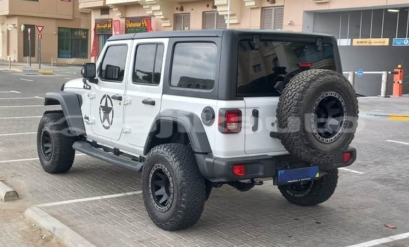 Buy Used Jeep Wrangler White Car in Dushanbe in Dushanbe Buy Used Jeep Wrangler White Car in Dushanbe in Dushanbe