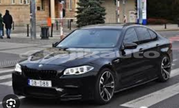 Buy Used BMW 02 (E10) Black Car in Kulob in Khatlon