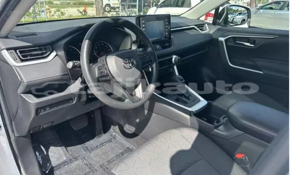 Buy Used Toyota RAV4 White Car in Isfara in Sughd Buy Used Toyota RAV4 White Car in Isfara in Sughd