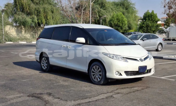 Buy Used Toyota Previa White Car in Dushanbe in Dushanbe Buy Used Toyota Previa White Car in Dushanbe in Dushanbe