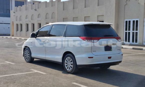 Buy Used Toyota Previa White Car in Dushanbe in Dushanbe Buy Used Toyota Previa White Car in Dushanbe in Dushanbe