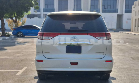 Buy Used Toyota Previa White Car in Dushanbe in Dushanbe Buy Used Toyota Previa White Car in Dushanbe in Dushanbe