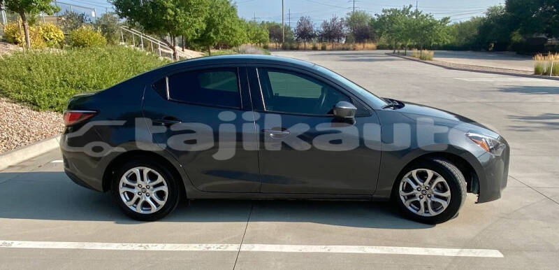 Big with watermark toyota yaris dushanbe dushanbe 4462