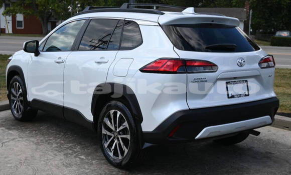 Buy Used Toyota Corolla Cross White Car in Dushanbe in Dushanbe Buy Used Toyota Corolla Cross White Car in Dushanbe in Dushanbe
