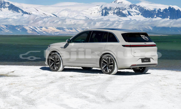 Buy New LTI TX White Car in Leninskiy in Karotegin Buy New LTI TX White Car in Leninskiy in Karotegin