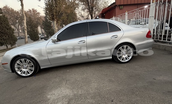 Buy Used Mercedes-Benz E–Class Silver Car in Dushanbe in Dushanbe Buy Used Mercedes-Benz E–Class Silver Car in Dushanbe in Dushanbe