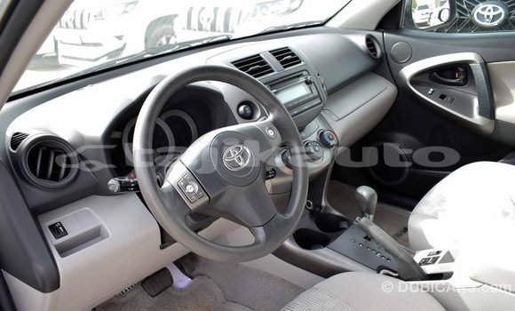 Buy Import Toyota 4Runner White Car in Import - Dubai in Dushanbe Buy Import Toyota 4Runner White Car in Import - Dubai in Dushanbe