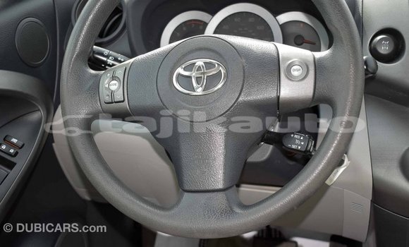 Buy Import Toyota 4Runner White Car in Import - Dubai in Dushanbe Buy Import Toyota 4Runner White Car in Import - Dubai in Dushanbe