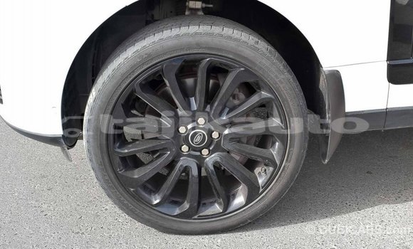 Buy Import Land Rover Range Rover White Car in Import - Dubai in Dushanbe