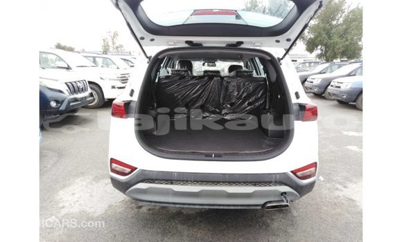 Buy Import Hyundai Santa Fe White Car in Import - Dubai in Dushanbe Buy Import Hyundai Santa Fe White Car in Import - Dubai in Dushanbe