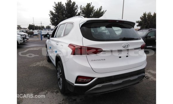 Buy Import Hyundai Santa Fe White Car in Import - Dubai in Dushanbe Buy Import Hyundai Santa Fe White Car in Import - Dubai in Dushanbe