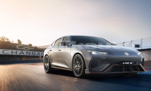 Buy New Changan Alsvin V7 White Car in Dushanbe in Dushanbe Buy New Changan Alsvin V7 White Car in Dushanbe in Dushanbe