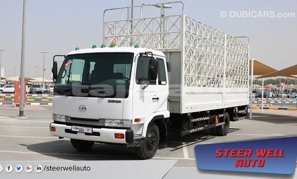 Buy Import Nissan 350Z White Car in Import - Dubai in Dushanbe Buy Import Nissan 350Z White Car in Import - Dubai in Dushanbe