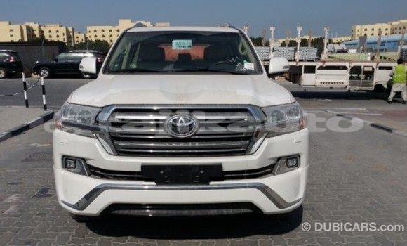 Buy Import Toyota Land Cruiser White Car in Import - Dubai in Dushanbe Buy Import Toyota Land Cruiser White Car in Import - Dubai in Dushanbe
