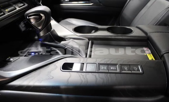 Buy Used Lexus LX White Car in Dushanbe in Dushanbe Buy Used Lexus LX White Car in Dushanbe in Dushanbe