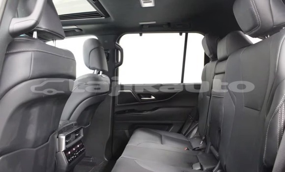 Buy Used Lexus LX White Car in Dushanbe in Dushanbe Buy Used Lexus LX White Car in Dushanbe in Dushanbe