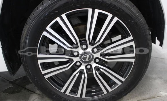 Buy Used Lexus LX White Car in Dushanbe in Dushanbe Buy Used Lexus LX White Car in Dushanbe in Dushanbe