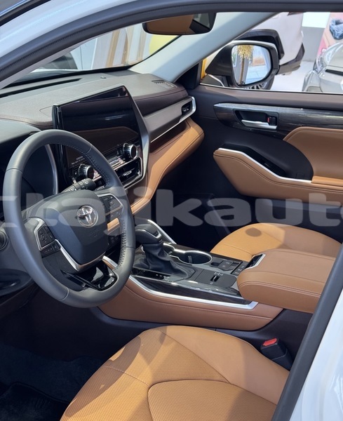 Big with watermark toyota highlander dushanbe dushanbe 6466