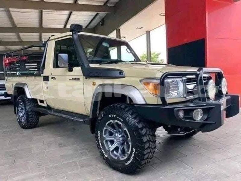 Big with watermark toyota land cruiser sughd khujand 7273