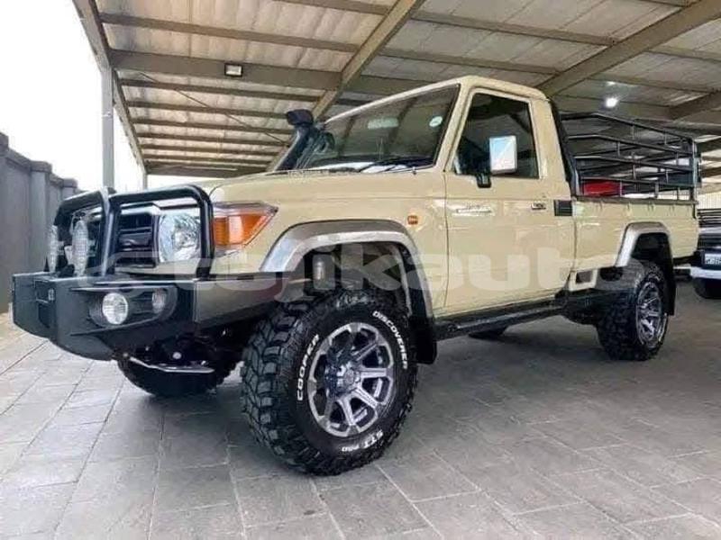 Big with watermark toyota land cruiser sughd khujand 7273