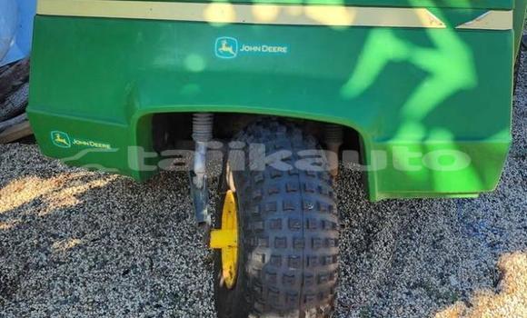 Buy Used Caterpillar 120 Green Truck in Dushanbe in Dushanbe Buy Used Caterpillar 120 Green Truck in Dushanbe in Dushanbe