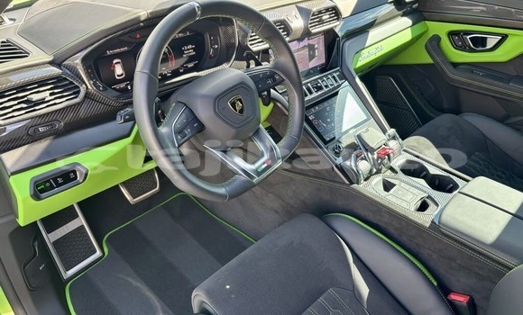 Buy Used Lamborghini Urus Green Car in Jilikul in Khatlon Buy Used Lamborghini Urus Green Car in Jilikul in Khatlon