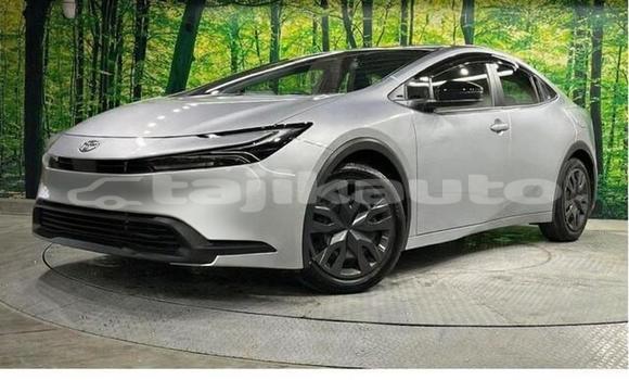 Buy Used Toyota Prius Silver Car in Dushanbe in Dushanbe Buy Used Toyota Prius Silver Car in Dushanbe in Dushanbe