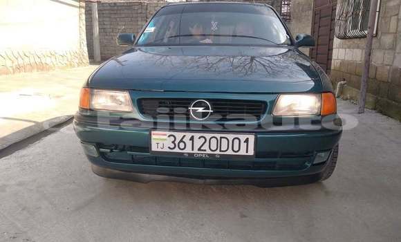 Buy Used Opel Astra Green Car in Dushanbe in Dushanbe