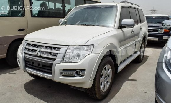 Buy Import Mitsubishi Pajero White Car in Import - Dubai in Dushanbe Buy Import Mitsubishi Pajero White Car in Import - Dubai in Dushanbe