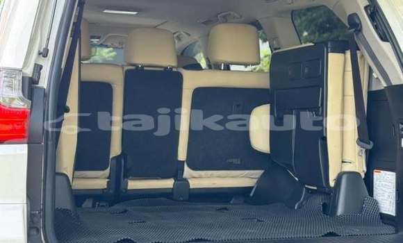 Buy Used Lexus LX 570 White Car in Dushanbe in Dushanbe Buy Used Lexus LX 570 White Car in Dushanbe in Dushanbe