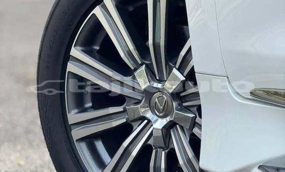 Buy Used Lexus LX 570 White Car in Dushanbe in Dushanbe Buy Used Lexus LX 570 White Car in Dushanbe in Dushanbe