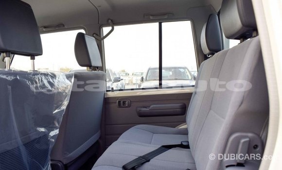 Buy Import Toyota Land Cruiser White Car in Import - Dubai in Dushanbe Buy Import Toyota Land Cruiser White Car in Import - Dubai in Dushanbe