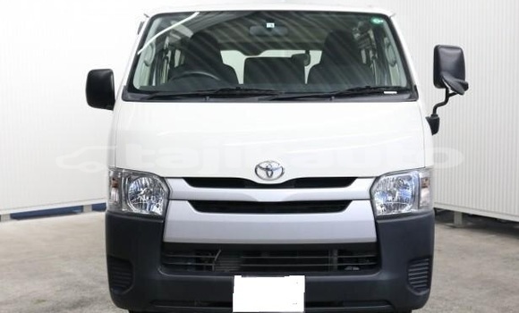 Buy Used Toyota Hiace White Car in Buston in Sughd