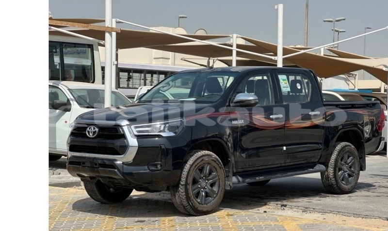 Big with watermark toyota hilux sughd buston 9205