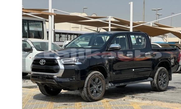 Buy Used Toyota Hilux White Car in Buston in Sughd Buy Used Toyota Hilux White Car in Buston in Sughd