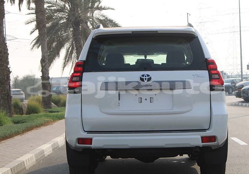 Big with watermark toyota land cruiser prado sughd buston 9548