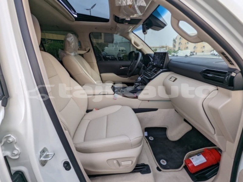 Big with watermark toyota land cruiser sughd buston 10107